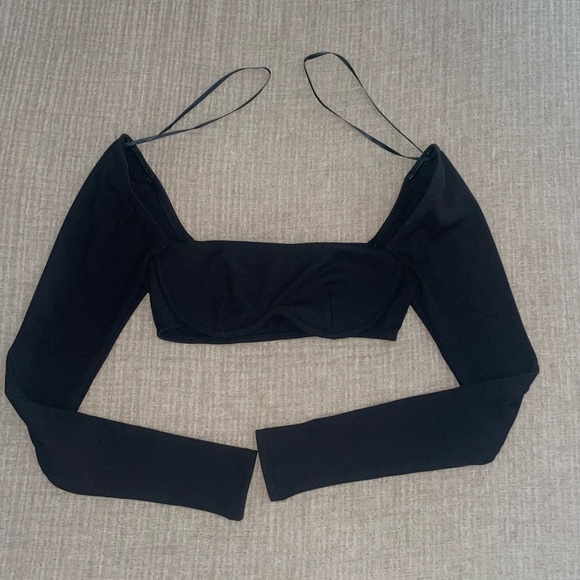 Princess Polly Crop Top - Picture 2 of 6